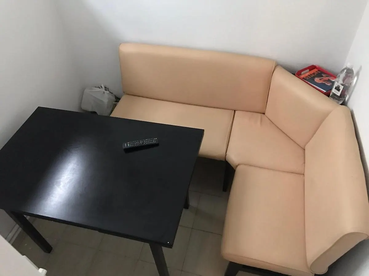 Cozy Apartament In City Centre By The Park Bukareszt